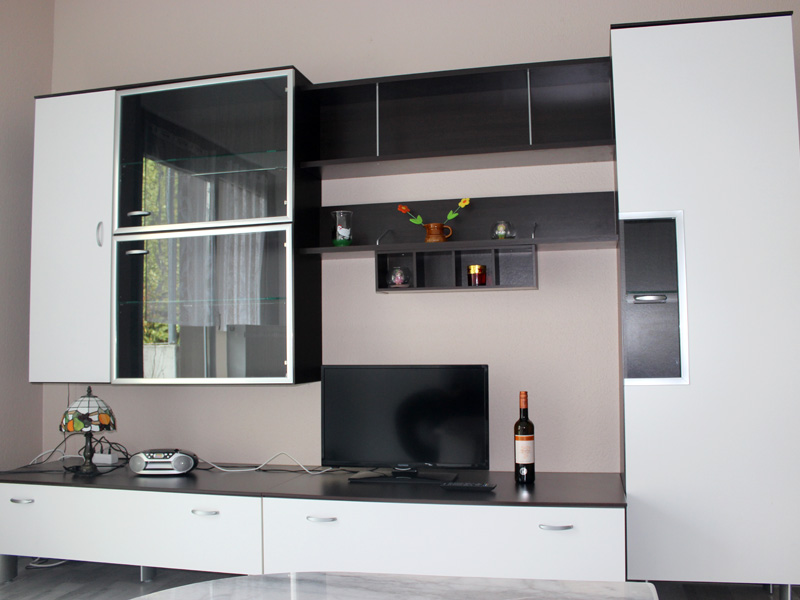 Wohnwand-Ferienwohnung 1